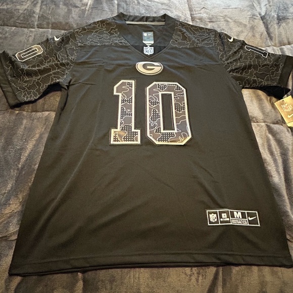 Brand new Jordan Love Jersey Green Bay Packers ADULT Stitched - Picture 2 of 5